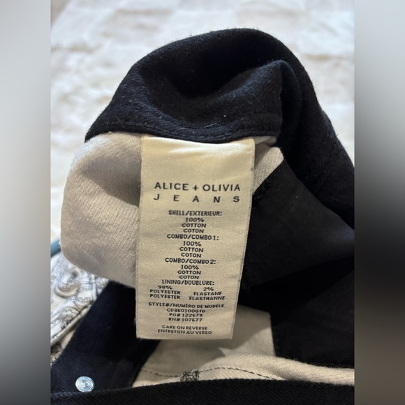 Alice + Olivia Paisley printed Cropped Denim Jacket - Picture 9 of 9